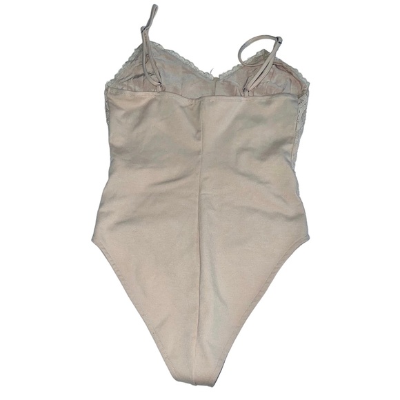 Forever 21 Cream Lace Bodysuit Sz S - Picture 3 of 6